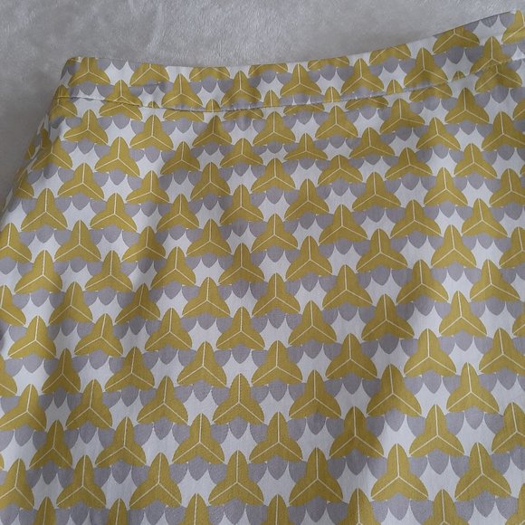 BR Milly Collection Skirt - Picture 3 of 8